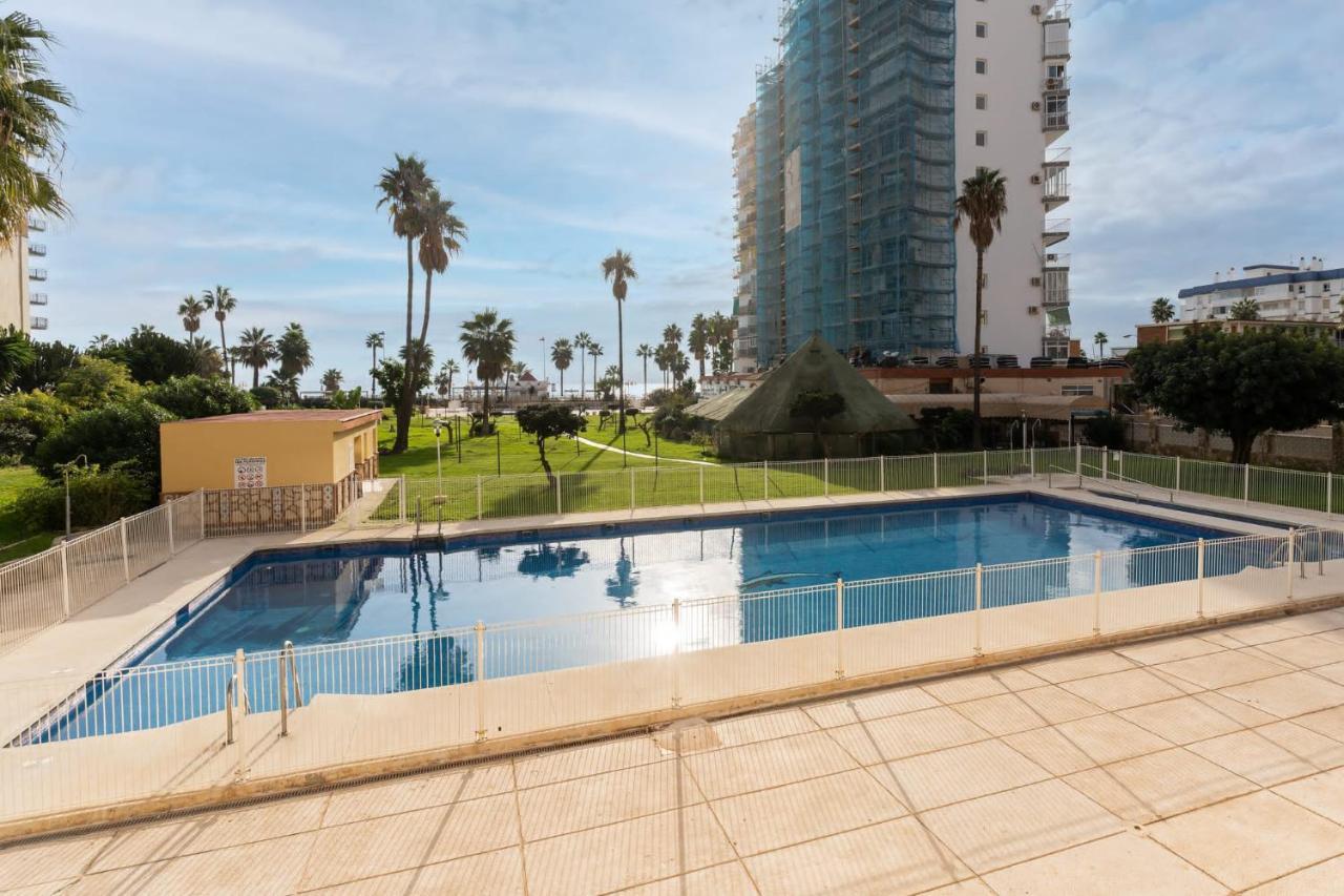 Mi Casa De La Playa -Estudio Frente Al Mar- Daire Benalmádena Dış mekan fotoğraf